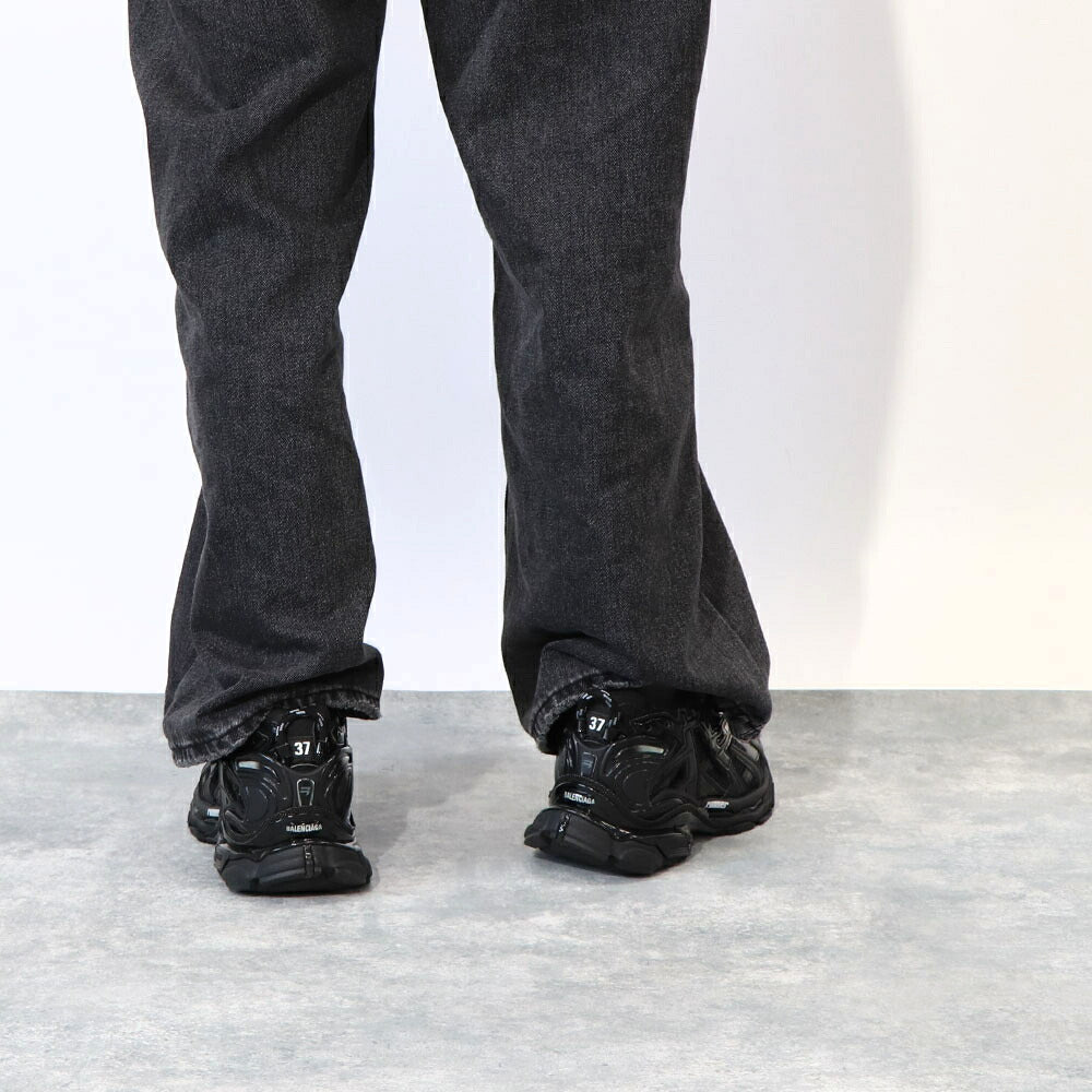 BALENCIAGA バレンシアガ レディース シューズ スニーカー ブラック 1100 ホワイト ポリウレタン ポリエステル ラバー ランナー 厚底 ロゴ 677402 W3RB1
