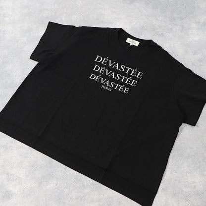 デヴァステ DEVASTEE トップス Tシャツ・カットソー レディース ブラック ホワイト コットン ロゴプリント ヘムトップス アシメトップス シンプル 半袖 R3FWTP017