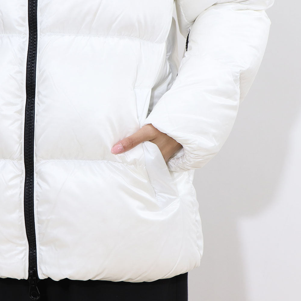 DUVETICA ダウンウェア ホワイト ダウンジャケット ロゴ VDDJ00716