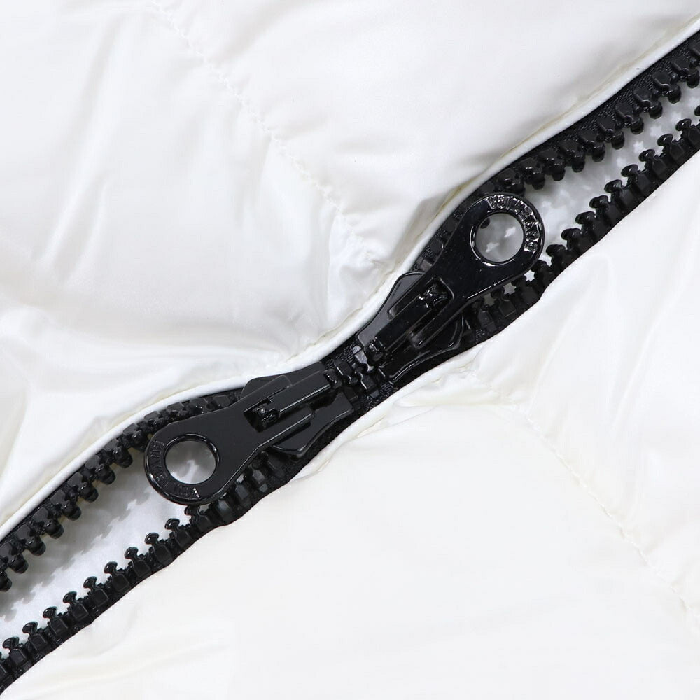 DUVETICA ダウンウェア ホワイト ダウンジャケット ロゴ VDDJ00716