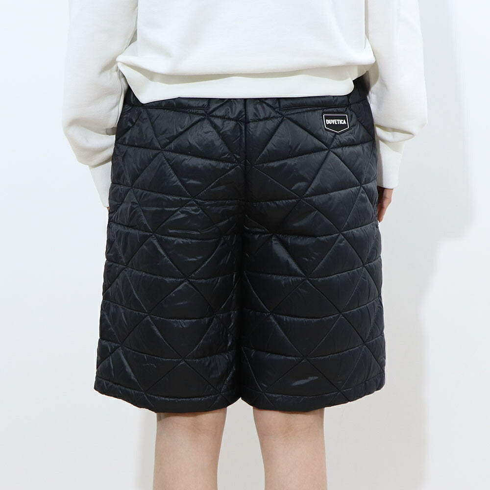 DUVETICA ショートパンツ ブラック キルティング VDSP00116