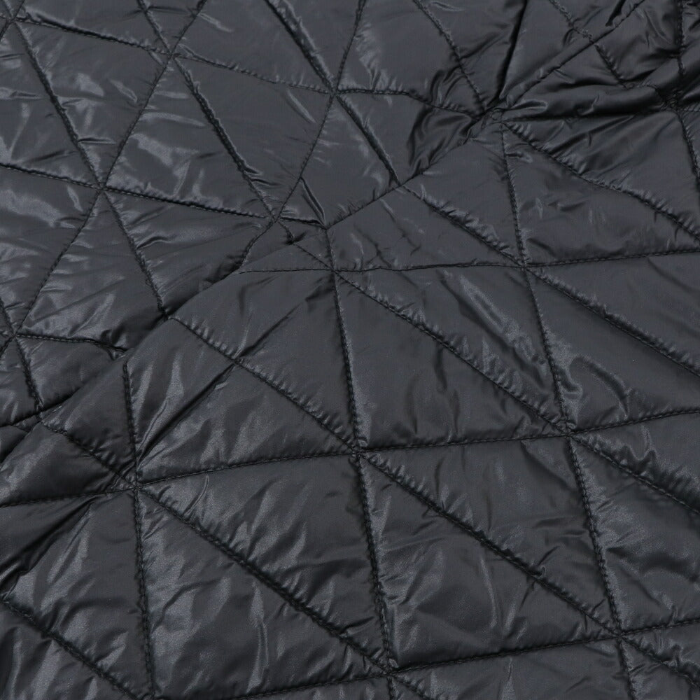 DUVETICA ショートパンツ ブラック キルティング VDSP00116