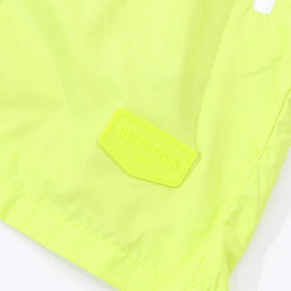 DUVETICA ショートパンツ ライム ウインドブレーカー ネオンカラー VDSP01111
