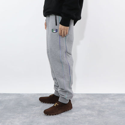 DUVETICA グレー スウェットパンツ ジョガーパンツ ワンポイント VDTP00314