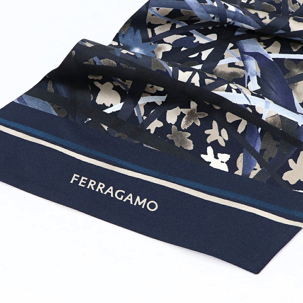 FERRAGAMO スカーフ マルチ シルク 総柄  320702 0763842