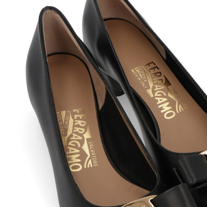 FERRAGAMO パンプス  ブラック ヴァラリボン 575970