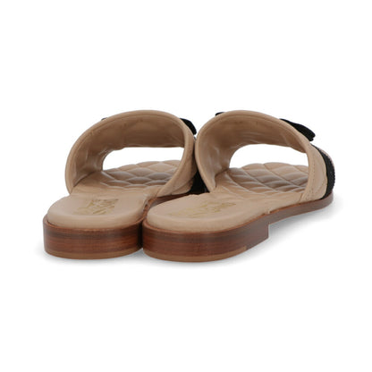 FERRAGAMO サンダル LOVEC ベージュ ヴァラリボン 754668