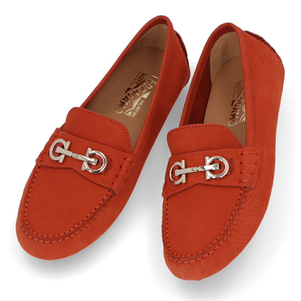 FERRAGAMO レザーオレンジ レザー ローファー ODILIA 1 757938