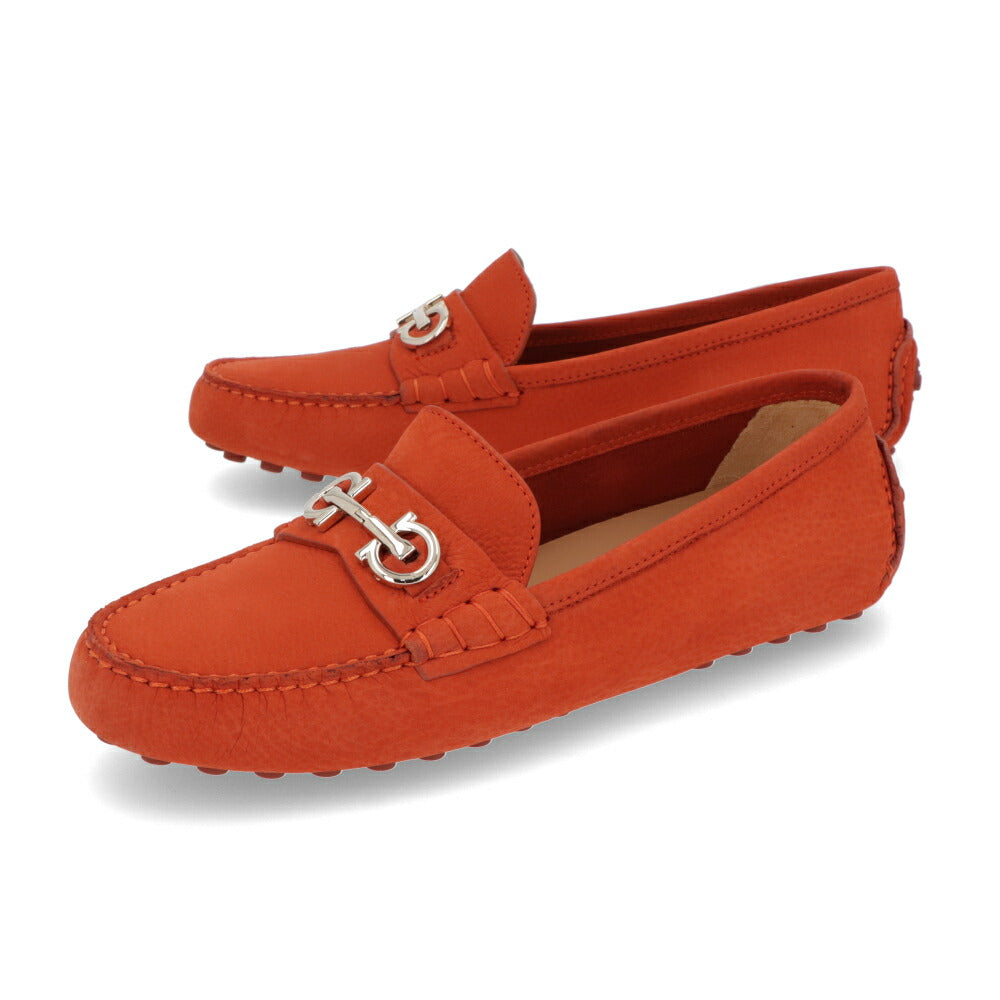 FERRAGAMO レザーオレンジ レザー ローファー ODILIA 1 757938