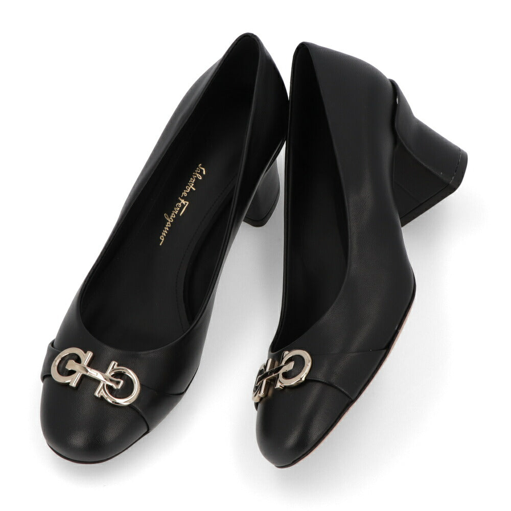 FERRAGAMO パンプス ブラック レザー チャンキーヒール OTILIA 55 757827