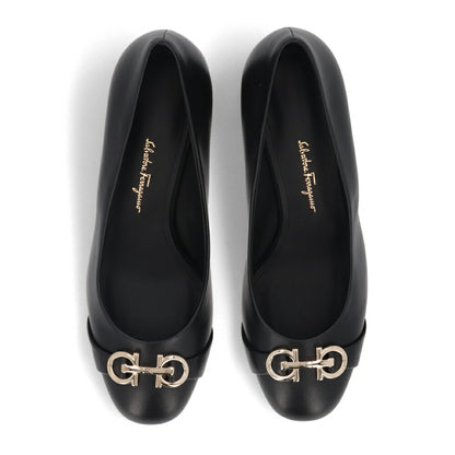 FERRAGAMO パンプス ブラック レザー チャンキーヒール OTILIA 55 757827