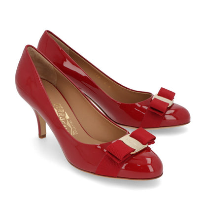 FERRAGAMO パンプス レッド レザー CARLA 70 584309