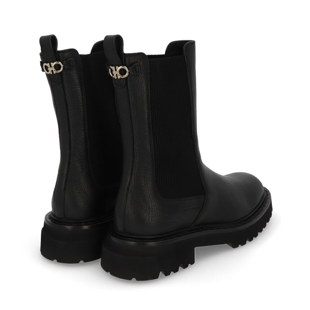 FERRAGAMO ブーツ ODERICO ブラック サイドゴア ショートブーツ ODERICO 0757878