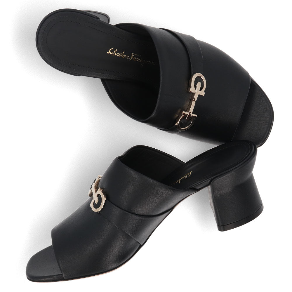 FERRAGAMO サンダル ORNELLA 55 ブラック ミュール ヒールあり 0757836