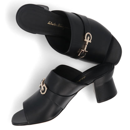 FERRAGAMO サンダル ORNELLA 55 ブラック ミュール ヒールあり 0757836