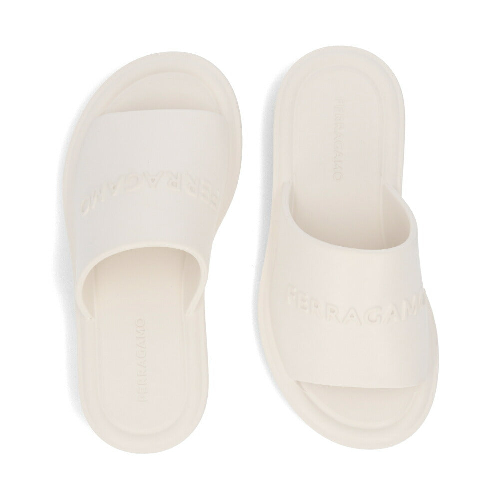 FERRAGAMO サンダル GIUNEVA ホワイト ラバー スリッパ ヒールなし 0763353