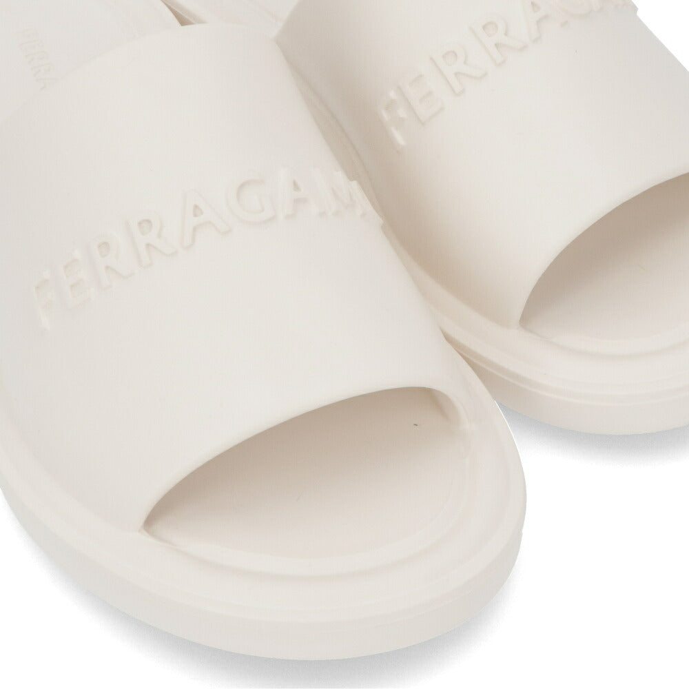 FERRAGAMO サンダル GIUNEVA ホワイト ラバー スリッパ ヒールなし 0763353