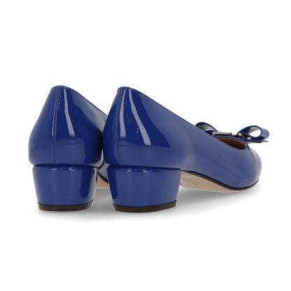 FERRAGAMO パンプス VARA ブルー 0763694