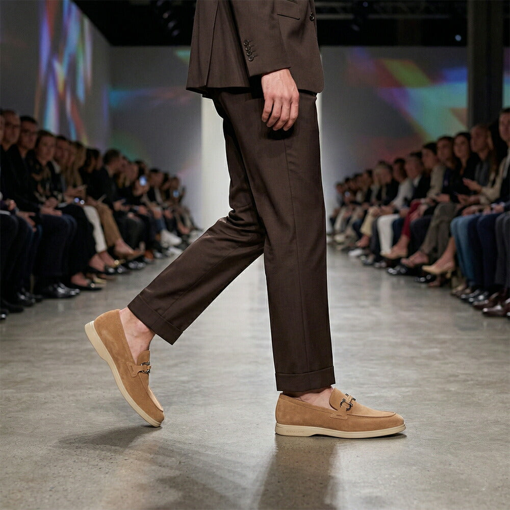 FERRAGAMO レザーシューズ キャメル スエード ローファー ビジネスシューズ ローファー M COSIMO 774177