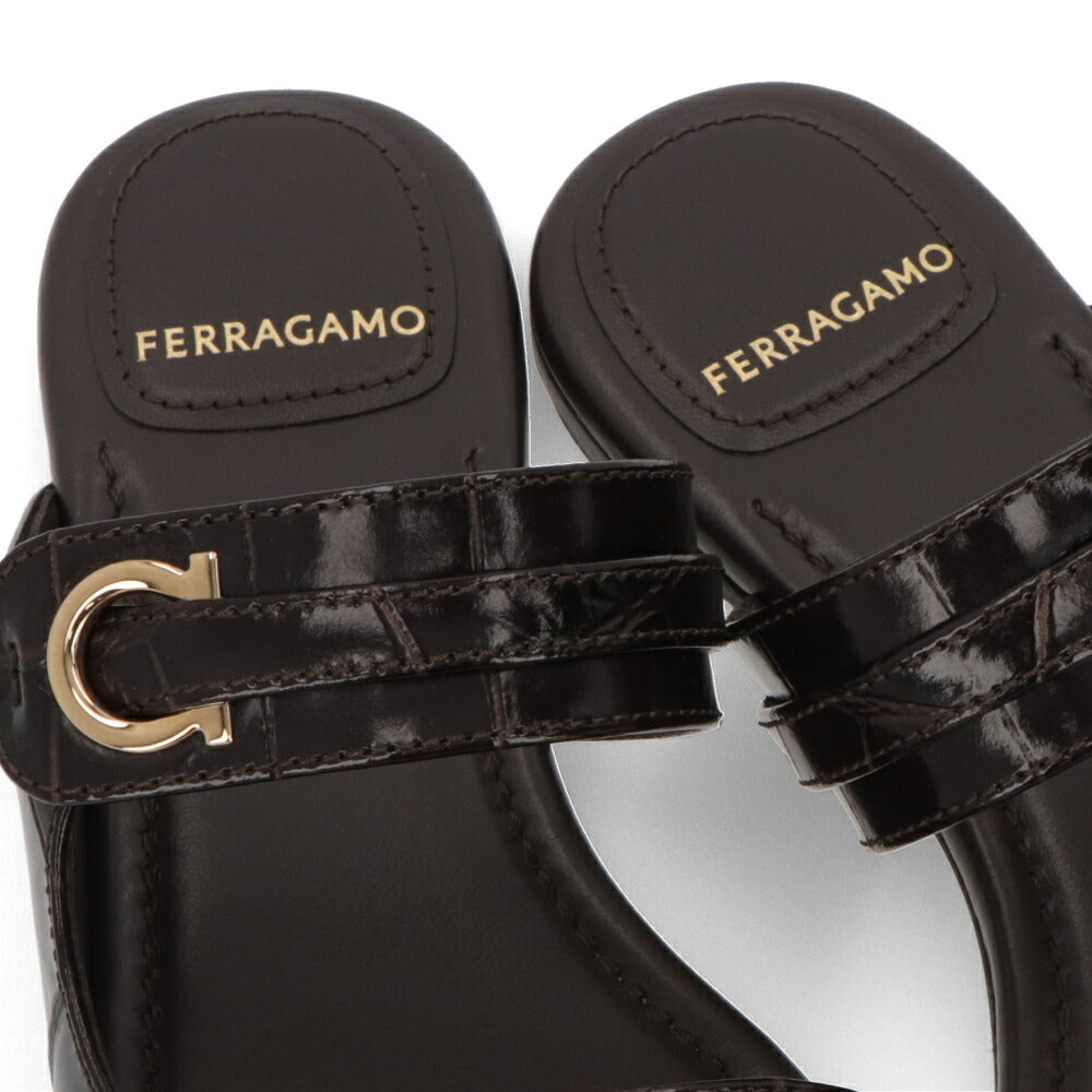FERRAGAMO サンダル ダークブラウン レザー ミュール 型押し ガンチーニ フラット KATE 774580