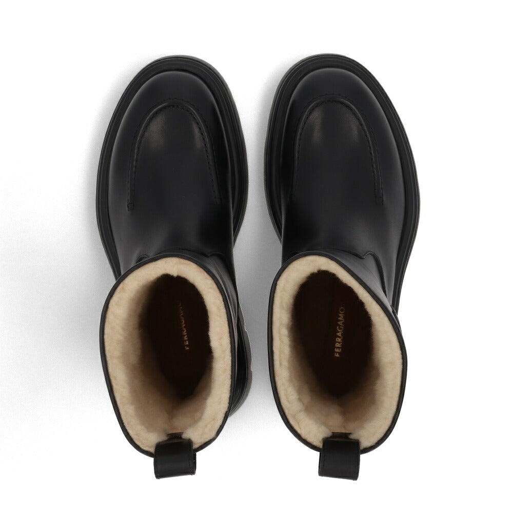 FERRAGAMO ブーツ ブラック カーフレザー ファーブーツ アンクルブーツ ショートブーツ TIRBA FUR 776772