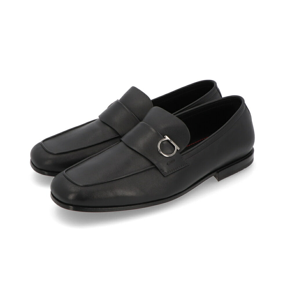 FERRAGAMOシューズ ブラック ガンチーニ ローファー M CRYSTAL 776766