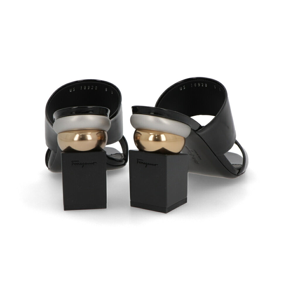 FERRAGAMO サンダル ブラック 変形ヒール ミュール 724656