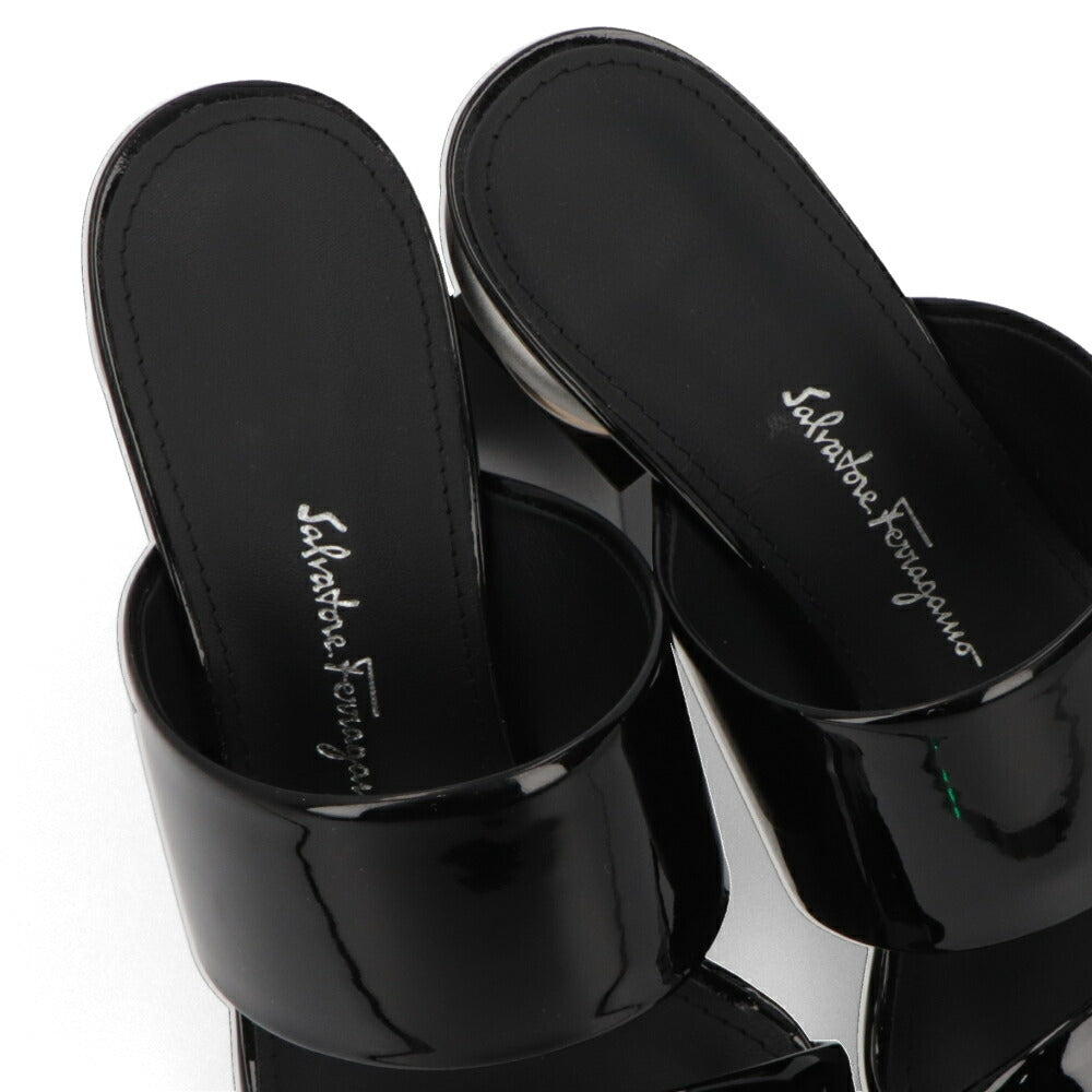 FERRAGAMO サンダル ブラック 変形ヒール ミュール 724656