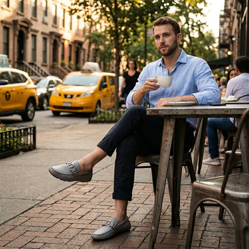 FERRAGAMO フェラガモ  グレー モカシン ドライビングシューズ カジュアルシューズ 754182