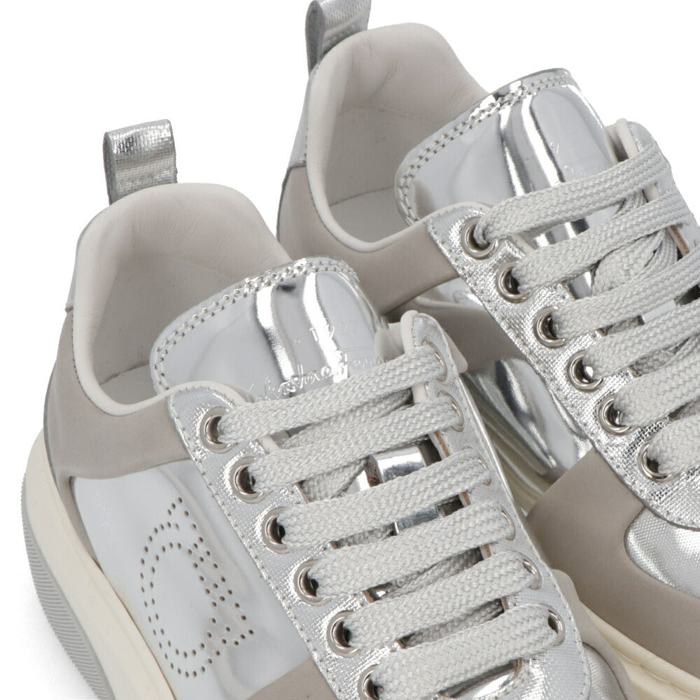 FERRAGAMO スニーカー S CASSINA LOW シルバー メタリック ガンチーニ 758142