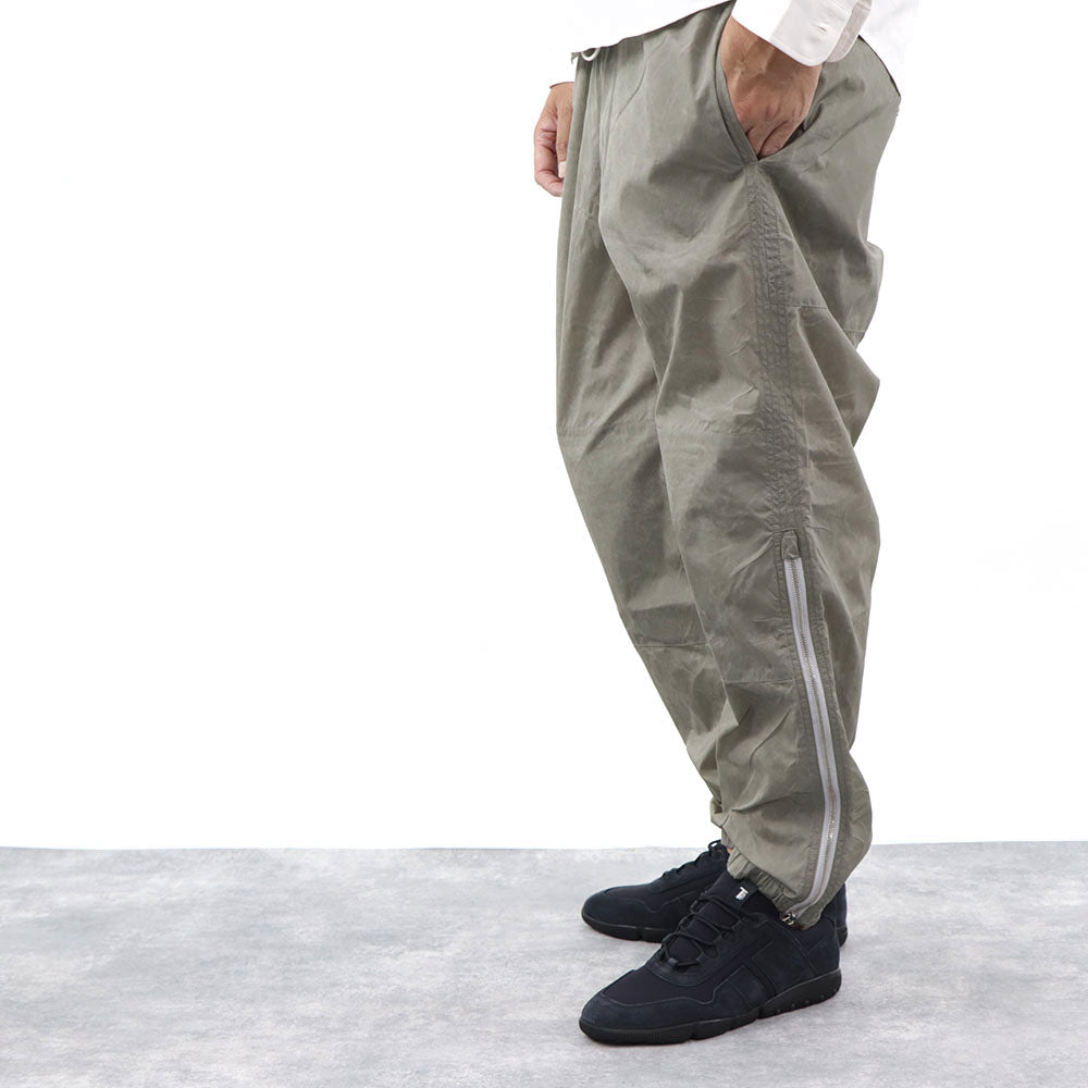 ケンゾー ボトムス ナイロンパンツ メンズ PATGHED JOG PANT グレー ジョガーパンツ アウトドア スポーツ ロゴ FA55PA6831NW 92