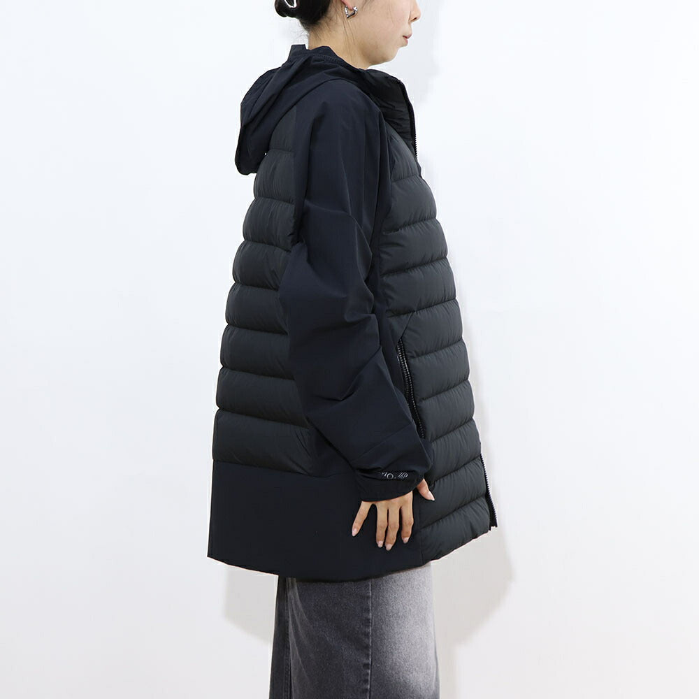 MONCLER ダウンウェア ブラック ダウン ナイロン ハーフ・ショート丈 1A00033 596IU