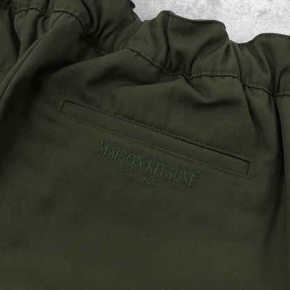 メゾン キツネ ボトムス テーパードパンツ メンズ ウール カーキ