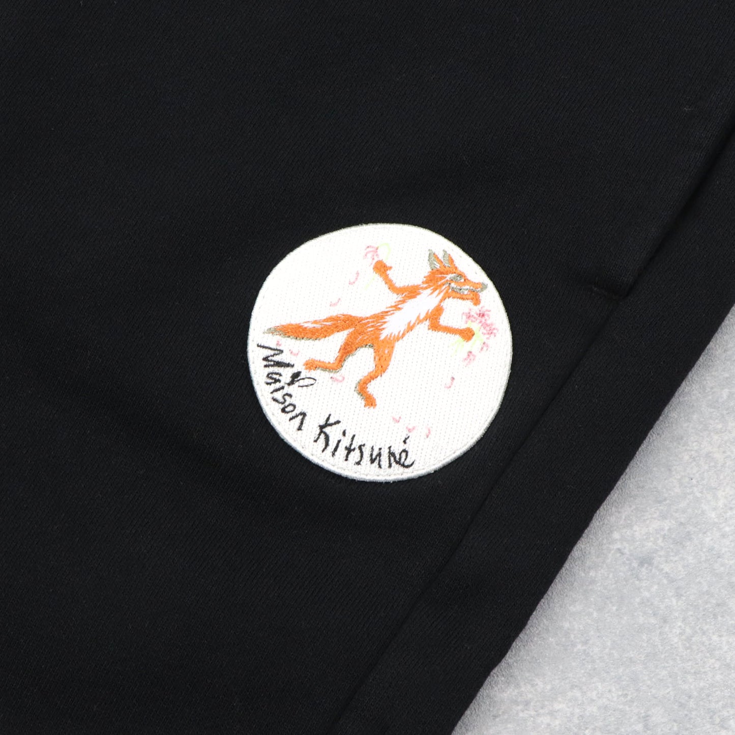 メゾンキツネ ロングパンツ JM01309KM0001 P199