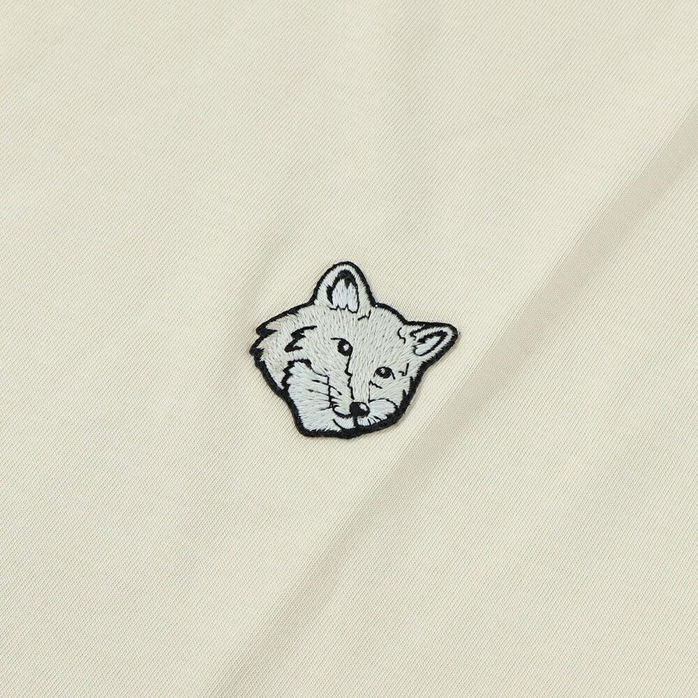 メゾン キツネ MAISON KITSUNE トップス Tシャツ・カットソー メンズ クリーム ライトグリーン フォックスパッチ コットン 無地 ワンポイント 半袖 クルーネック 半袖 LM00107KJ0119