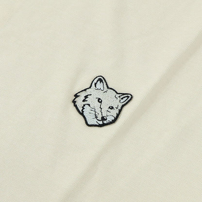 メゾン キツネ MAISON KITSUNE トップス Tシャツ・カットソー メンズ クリーム ライトグリーン フォックスパッチ コットン 無地 ワンポイント 半袖 クルーネック 半袖 LM00107KJ0119