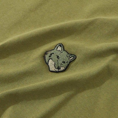メゾン キツネ MAISON KITSUNE トップス Tシャツ・カットソー メンズ  カーキ メランジグレー フォックスパッチ コットン 無地 ワンポイント 半袖 クルーネック 半袖 MM00127KJ0118