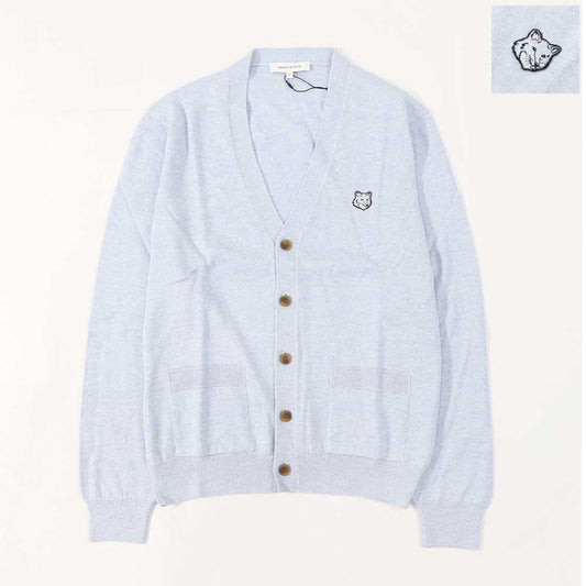 メゾン キツネ MAISON KITSUNE トップス カーディガン メンズ BOLD FOX HEAD PATCH ライトブルー フォックスパッチ ウール 無地 ワンポイント 長袖 MM00509KT1036