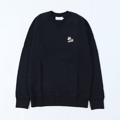 メゾン キツネ MAISON KITSUNE トップス スウェット・トレーナー メンズ DRESSED FOX PATCH CLASSIC SWEATSHIRT ネイビー ブラック フォックスパッチ スエット 無地 ワンポイント 長袖 クルーネック KM00304KM0001