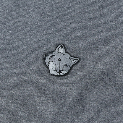 メゾン キツネ MAISON KITSUNE トップス スウェット・トレーナー メンズ BOLD FOX HEAD PATCH ダークメランジグレー ブラック クリーム ネイビー ライトグリーン フォックスパッチ スエット 無地 ワンポイント 長袖 クルーネック MM00304KM0001