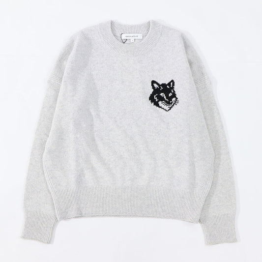 メゾン キツネ MAISON KITSUNE トップス スウェット・トレーナー レディース FOX HEAD INTARSIA COMFORT JUMPER グレー フォックス ウール 無地 ワンポイント 長袖 クルーネック LW00815KT1063