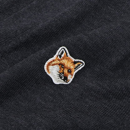 メゾン キツネ MAISON KITSUNE トップス カーディガン・ボレロ レディース FOX HEAD PATCH CLASSIC CARDIGAN グレーメランジ ベージュメランジ ネイビー フォックスパッチ ウール 無地 ワンポイント 長袖 GU00542KT1036