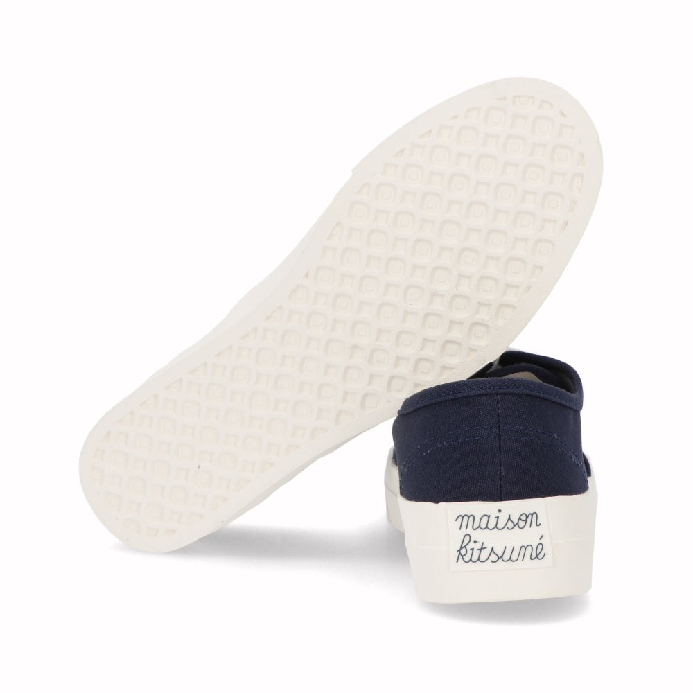 メゾン キツネ MAISON KITSUNE スニーカー ローカット CU04706WW9000 P480 キャンバス ユニセックス ネイビー 新品
