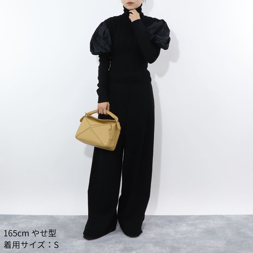 Max Mara ニット ブラック パフスリーブ クロップド丈 タートルネック 11361061
