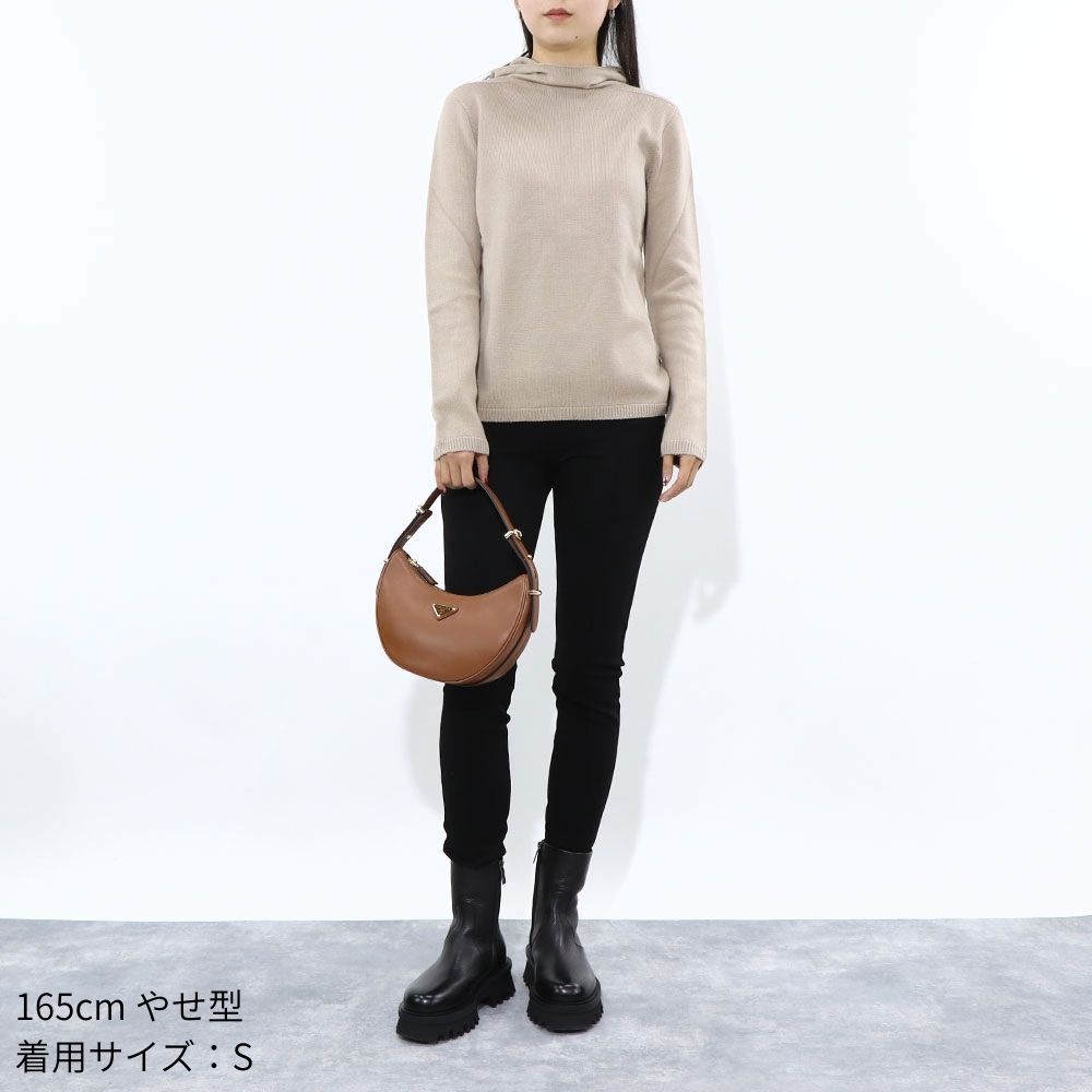 Max Mara ニット ベージュ フード付き 無地
