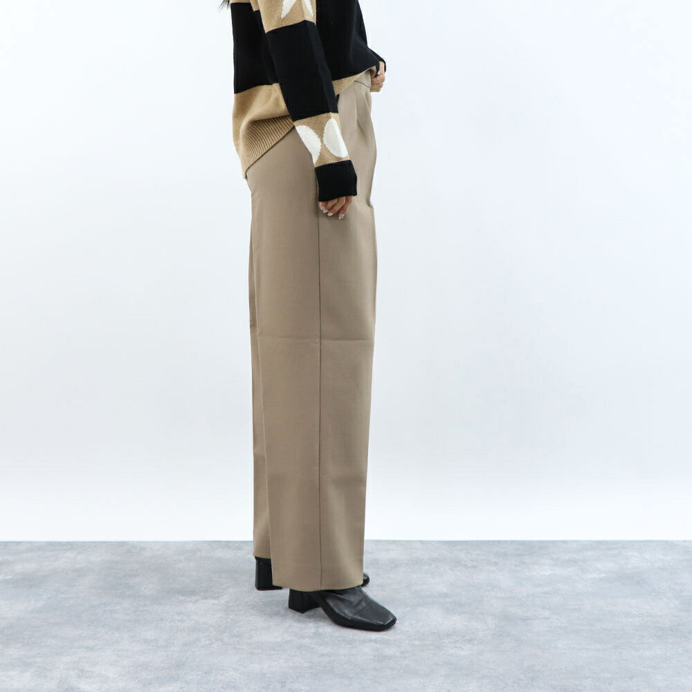 Max Mara ブラウン エラスタン スラックス トラウザーパンツ フロント