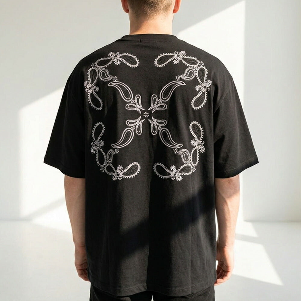 Off-White Tシャツ BLACK バンダナスケート バックプリント 半袖 OMAA120S24JER0031001