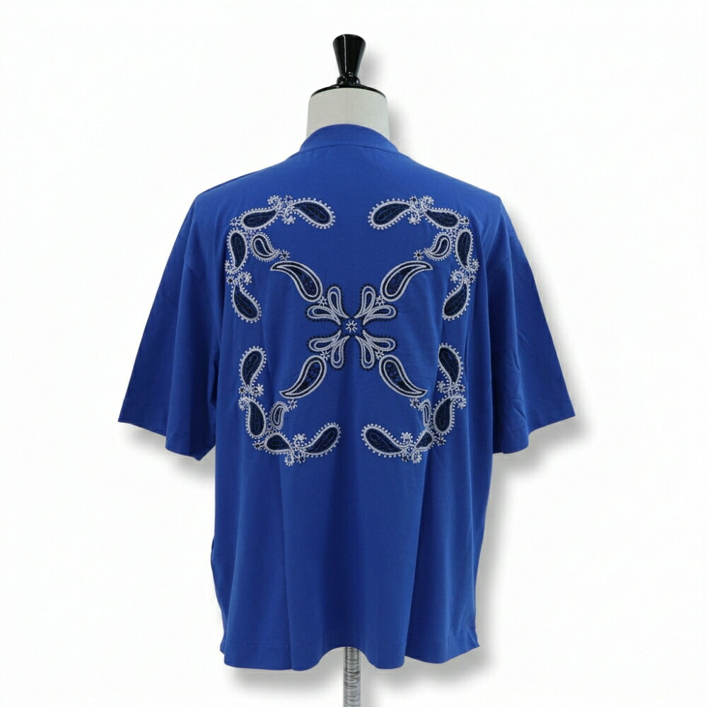 Off-White Tシャツ BLUE バンダナスケート バックプリント 半袖 OMAA120S24JER0034601