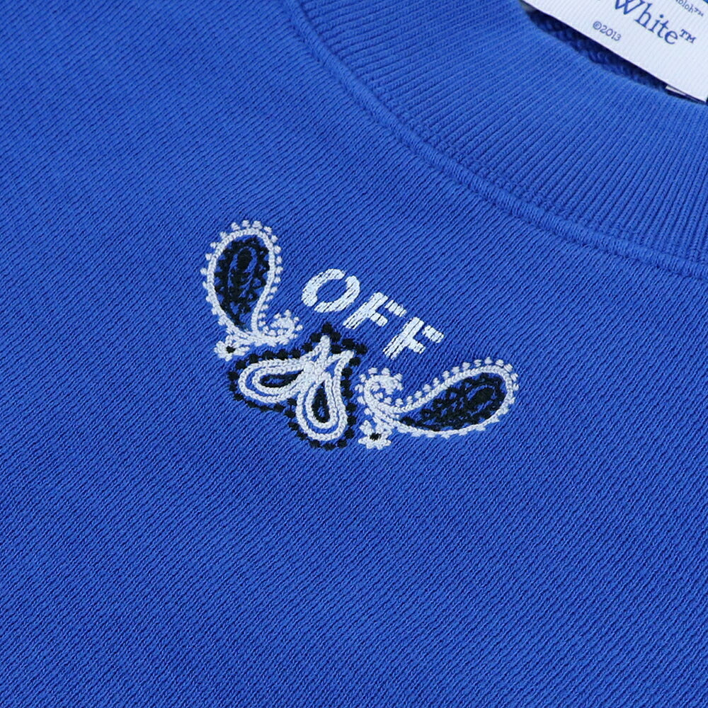 Off-White トレーナー BLUE バンダナアロー バックプリント OMBA054S24FLE0024601