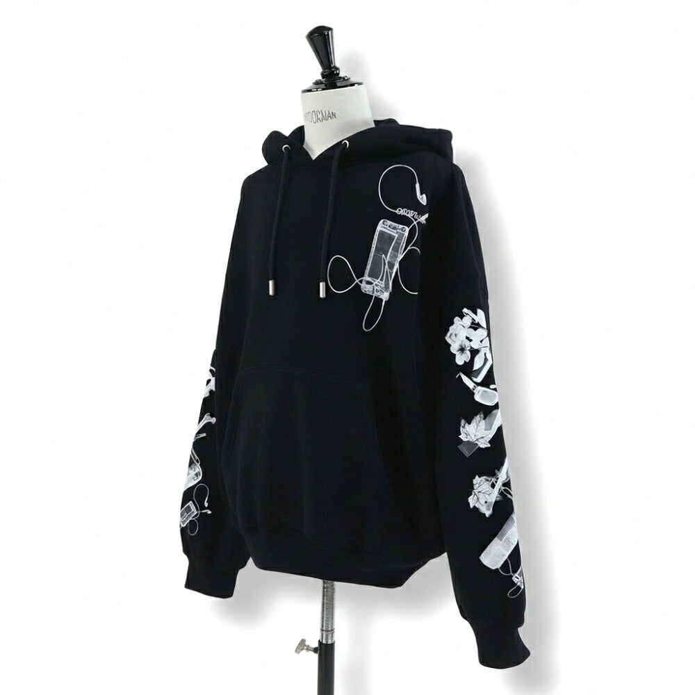 Off-White パーカー BLACK スキャンアロー フーディ プルオーバーパーカー OMBB118S24FLE0021009